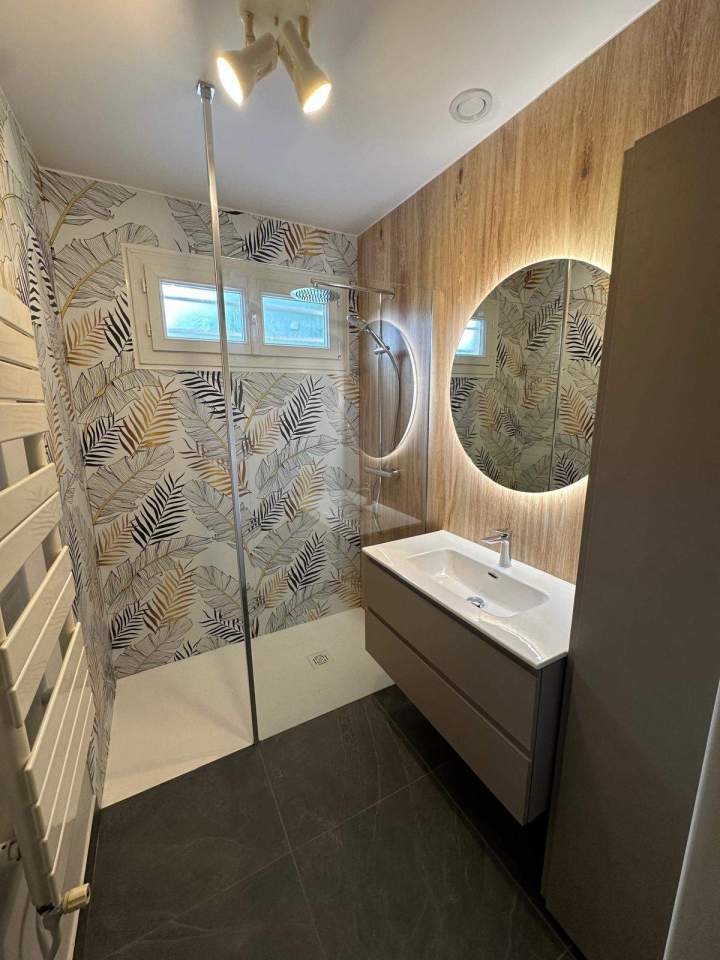 SALLE DE BAIN   SARTROUVILLE