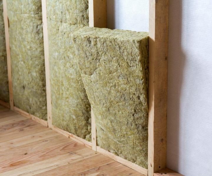 Nous utilisons des matériaux écologiques pour une isolation intérieure durable.